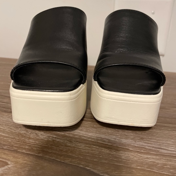 Free People Zoe Platform Slide Sandal Size 6 BlackCream Chunky Boho Romance Edgy - Picture 4 of 10